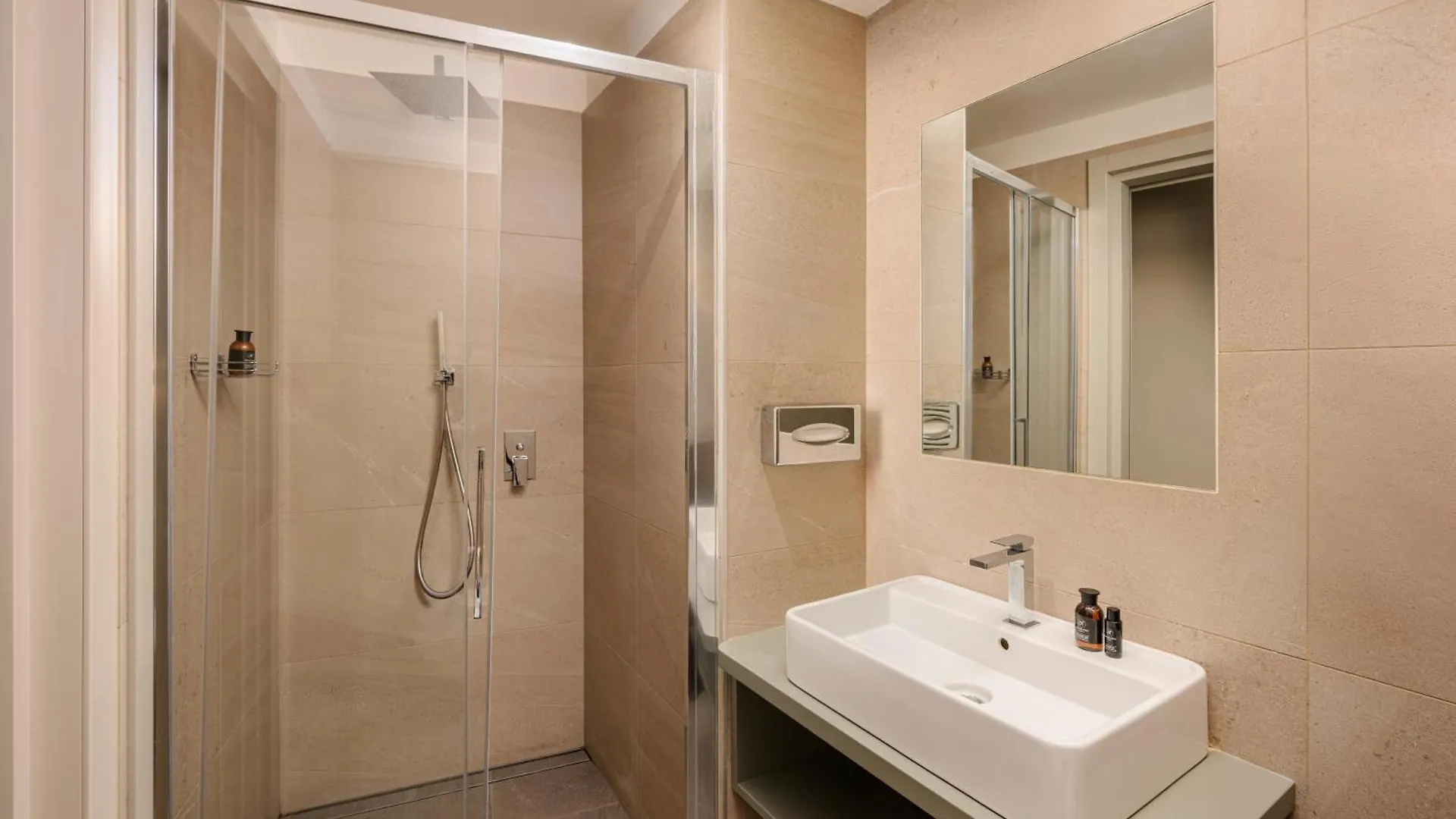 ****  Hotel Villa Cipressi, By R Collection Hotels Varenna Italia